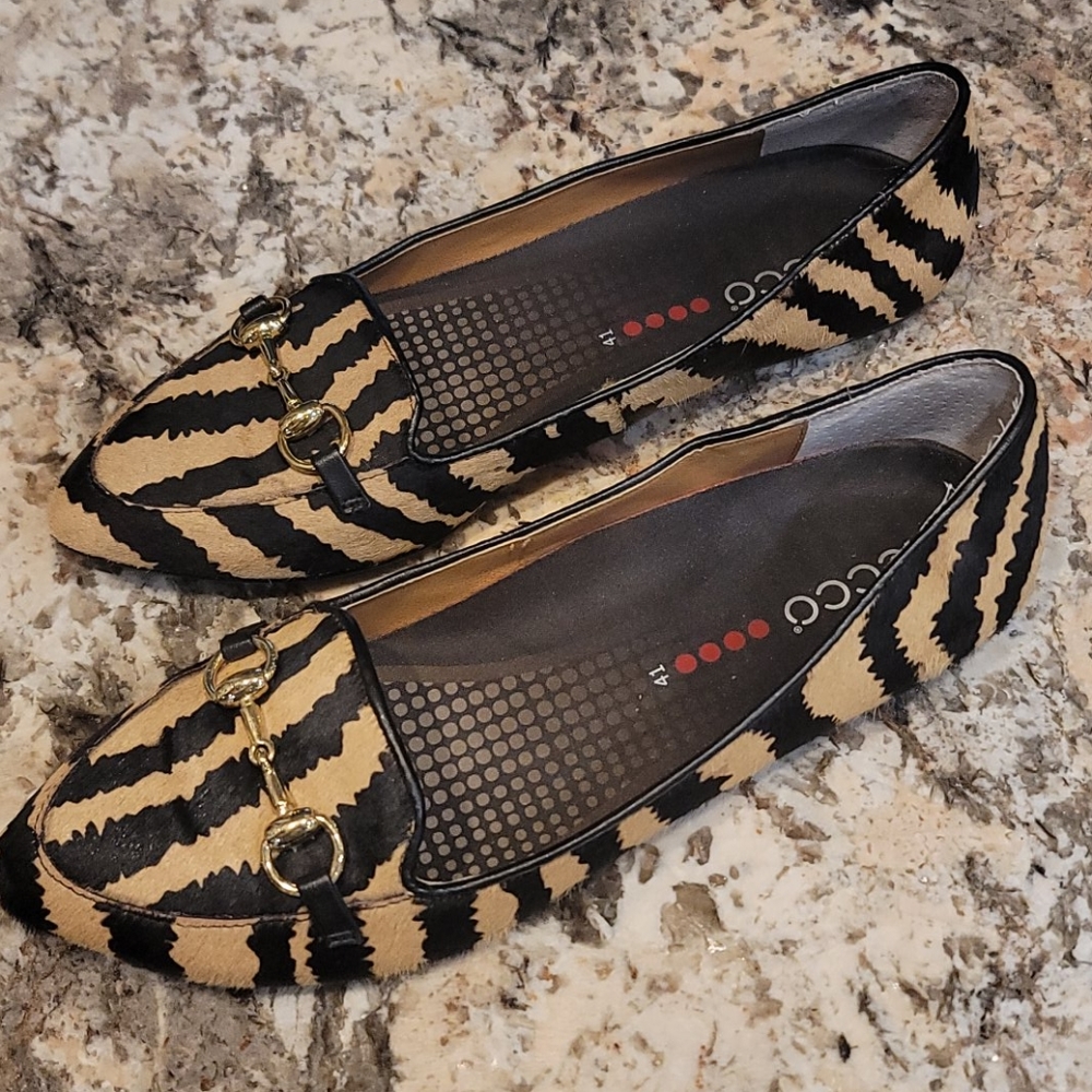 Ecco dolce vita calf hair flats